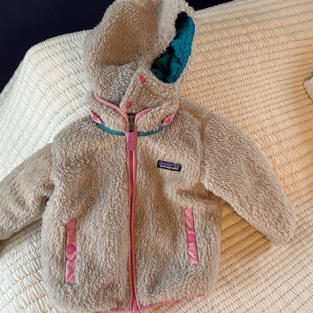 Patagonia Teal and Pink Jacket - Picture 7 of 7